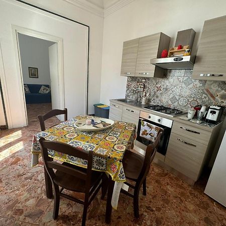 Arco Del Vescovo 2 Apartment Acireale Luaran gambar