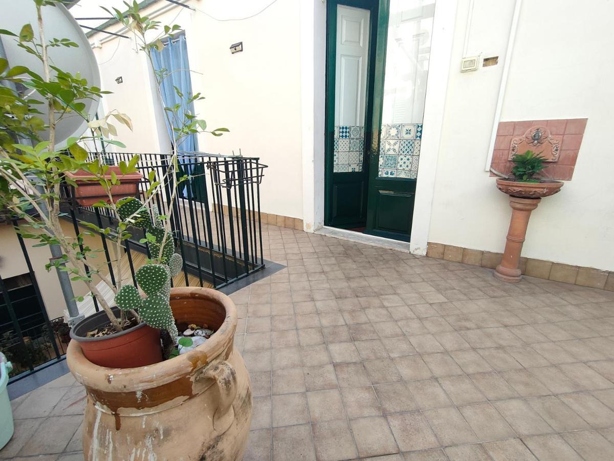 Arco Del Vescovo 2 Apartment Acireale Luaran gambar